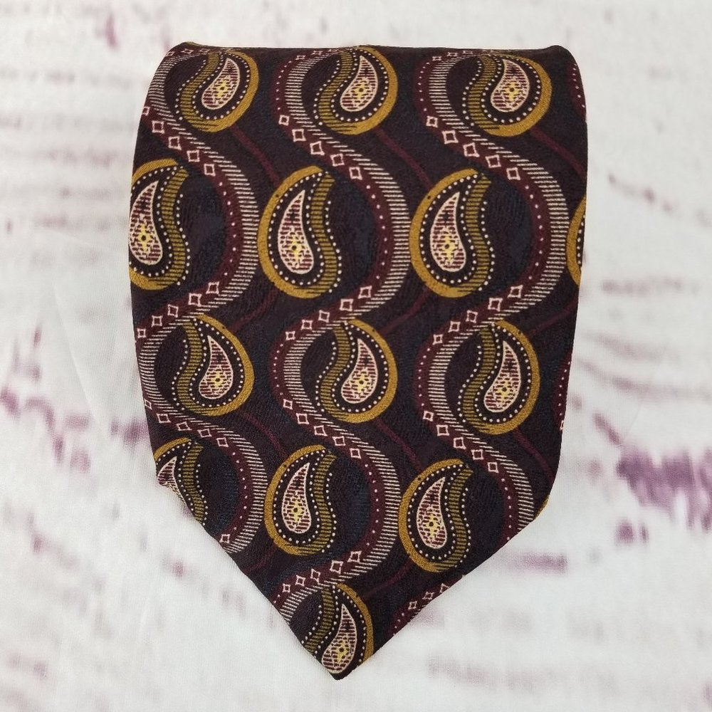 Natural Exchange by Alexander LLoyd Neck Tie